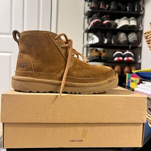 UGG Kids Neumel II - Chestnut Ankle Boots